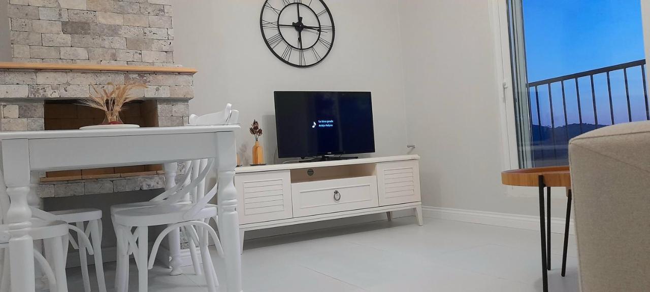 Airport Blue Eye Apartment Dalaman Best Location Also Suitable For Day Rentals Ideal For Air Travelers, 5 Km Close To Airport Esterno foto